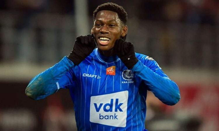 Arsenal : une bataille avec United pour David ?