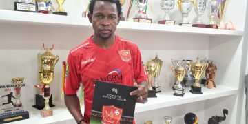 IBRAHIMA SORY DOUMBOUYA ET MOHAMED COUMBASSA ONT SIGNE