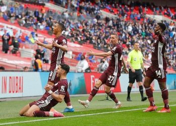 Ang. (Cpe) : Leicester remporte le trophée !