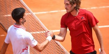 C’est la folie à Roland-Garros : Novak Djokovic renverse Stefanos Tsitsipas en 5 sets et est le nouveau roi de la terre battue !