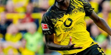 Le FC Barcelone cible Serhou Guirassy pour préparer l’après-Lewandowski