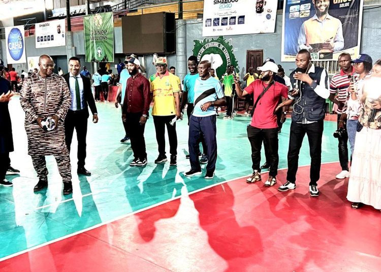 Handball: Le Ministre des Sports Keamou Bogola  Haba préside le coup d&rsquo;envoi du championnat 2025