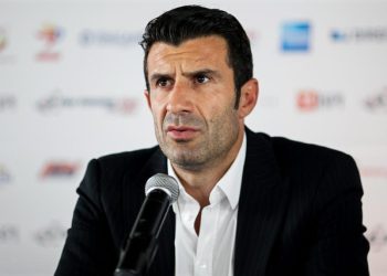 FIFA : Figo réclame la démission d&rsquo;Infantino