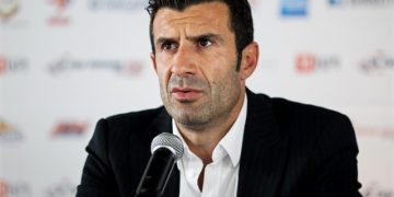 FIFA : Figo réclame la démission d&rsquo;Infantino