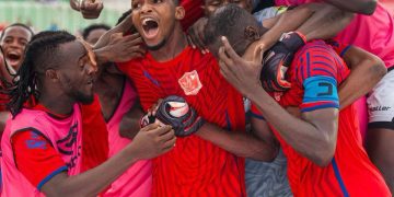 LDC/CAF: LE HOROYA AC FREINE JS SAOURA A DOMICILE ET FIL AU SECOND TOUR